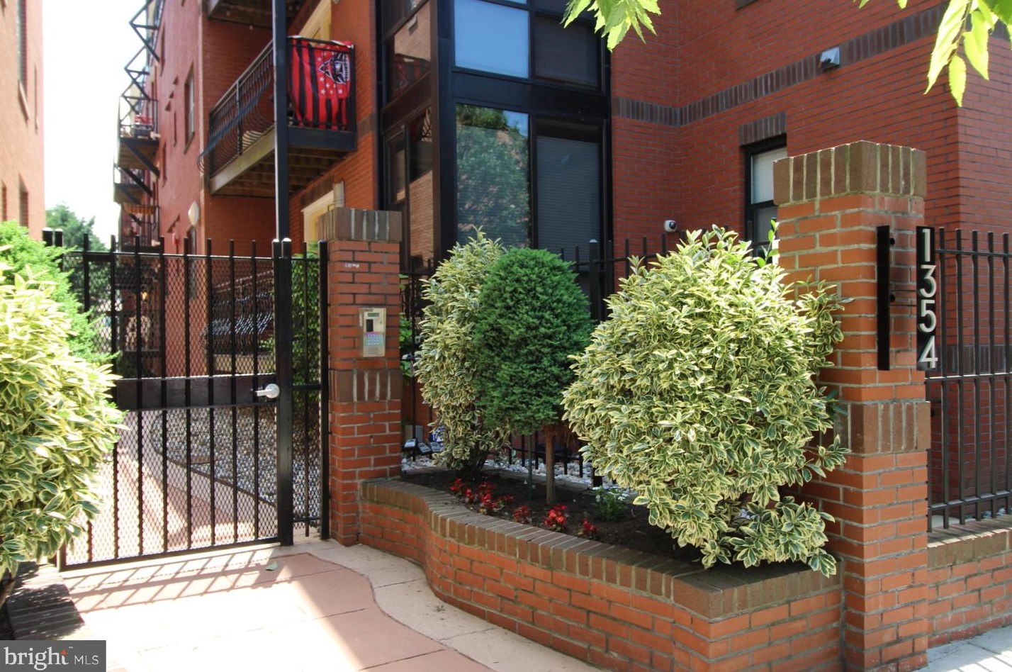 1354 Euclid St Nw #303b, Washington, DC 20009