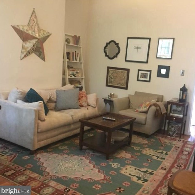 1456 Corcoran St Nw #2, Washington, DC 20009