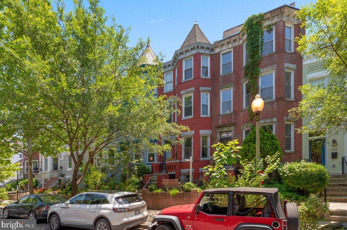 124 V St, Washington, DC 20001-1617