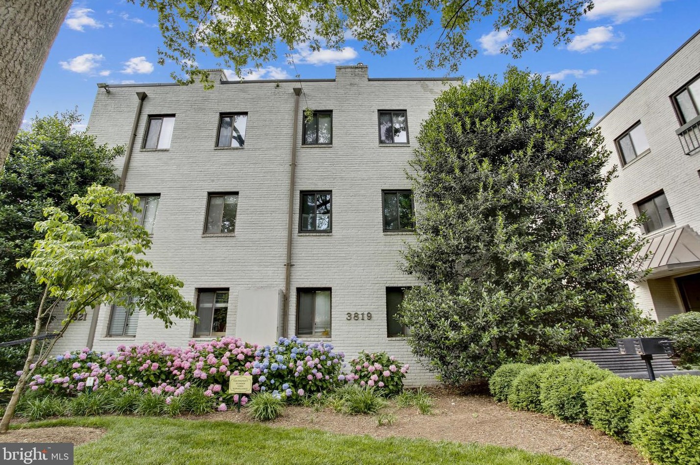 3819 Davis Pl Nw #2, Washington, DC 20007