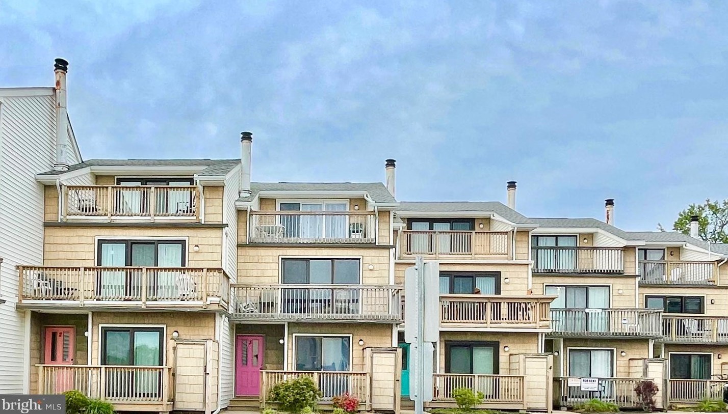 123 Bellevue St, Rehoboth, DE 19971-3201