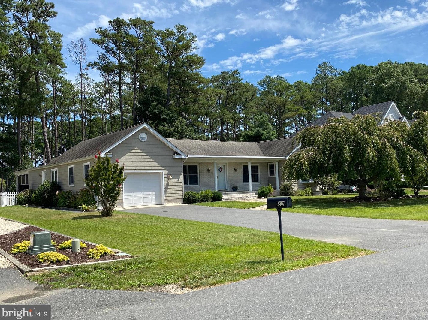 52 Side Dr, Rehoboth, DE 19971-1302