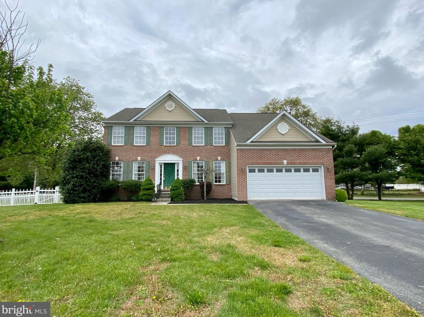 23 W Bullrush Dr, Slaughter Beach, DE 19963