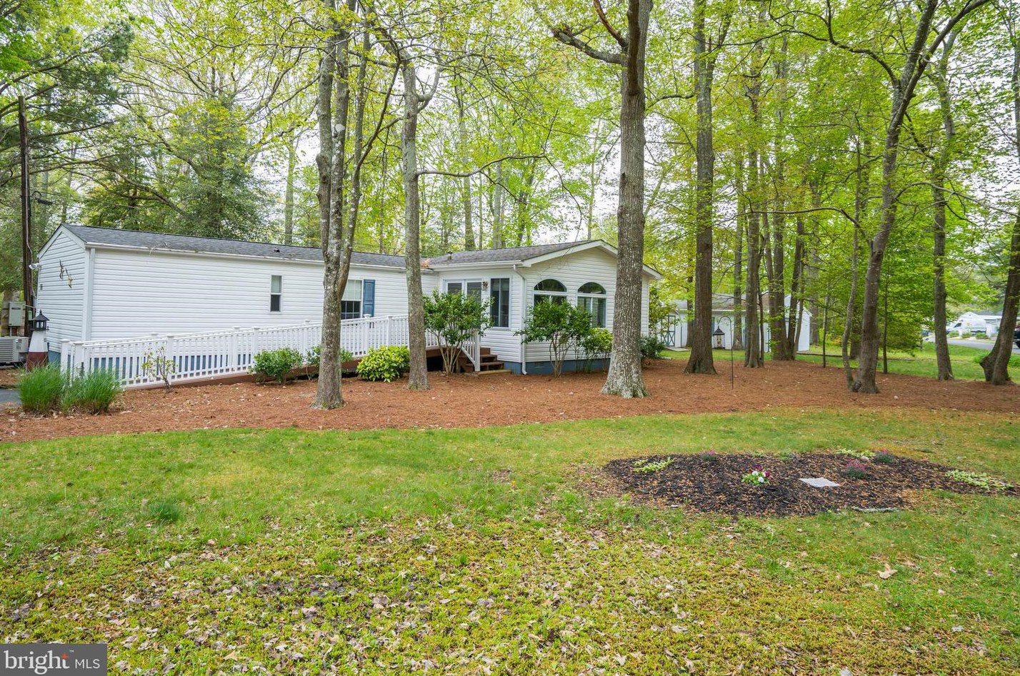 34496 Park Cir, Frankford, DE 19945