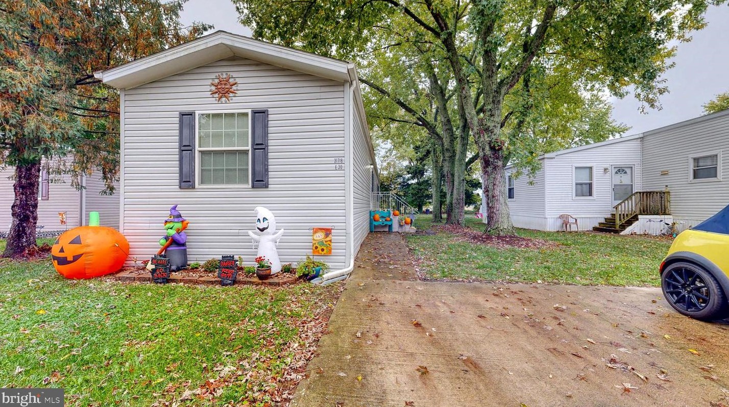 31718 Siham Rd #54379, Lewes, DE 19958
