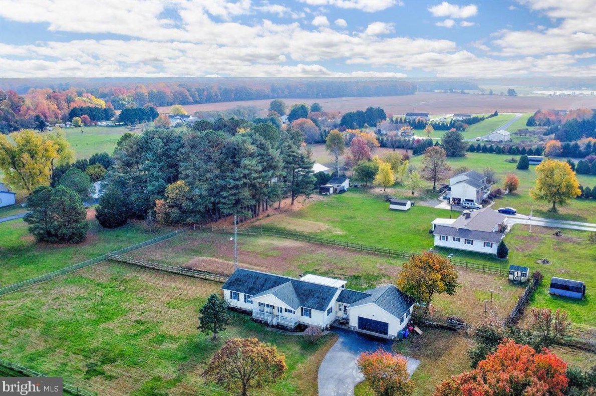 16800 W Hudson Pond Rd, Lincoln, DE 19960