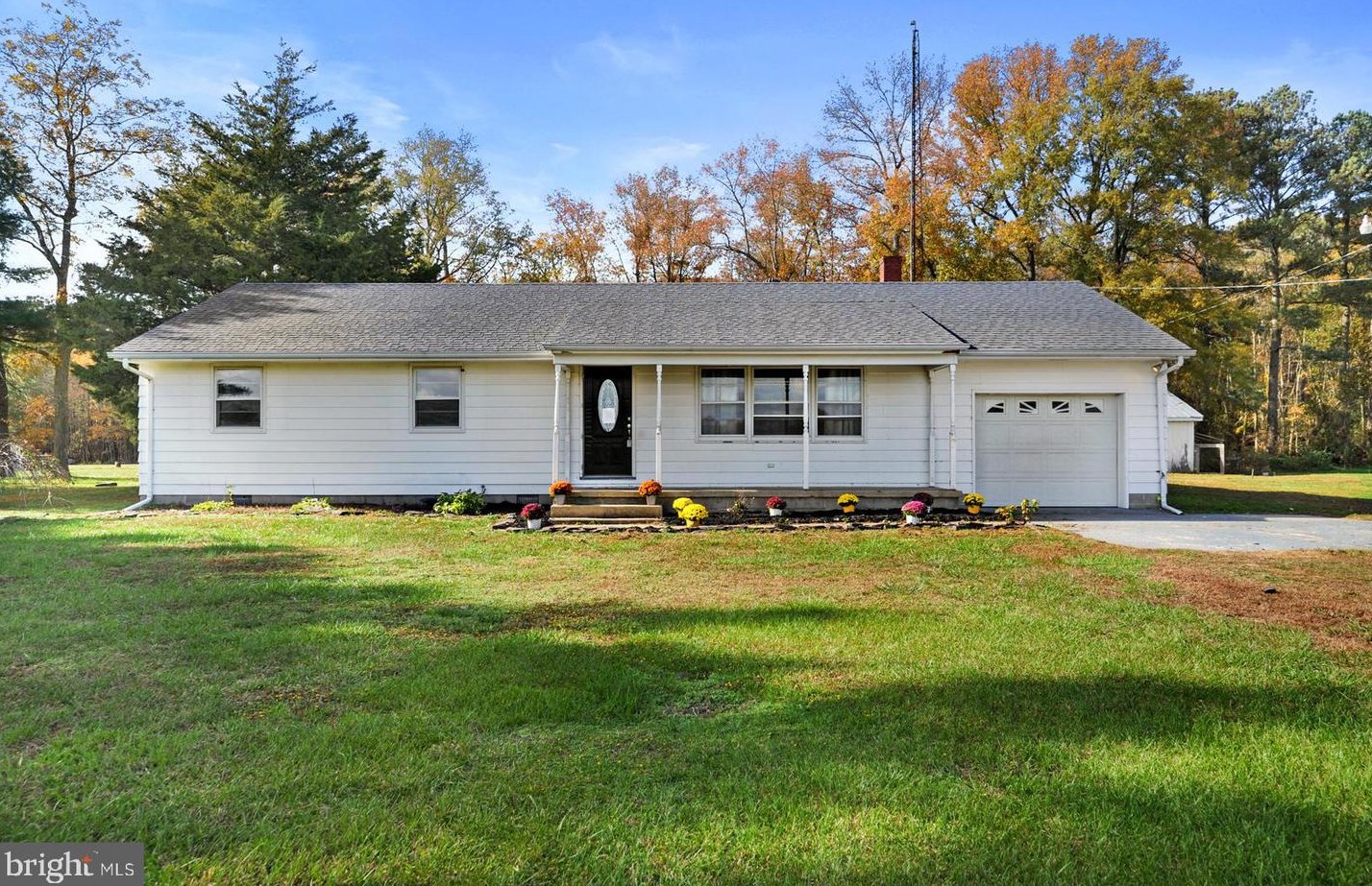 12850 Adamsville Rd, Farmington, DE 19950