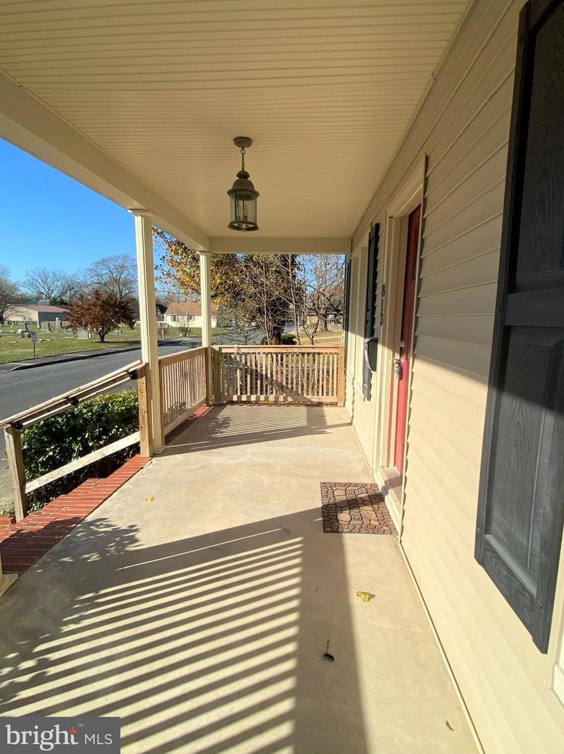 813 E Grove St, Delmar, DE 19940
