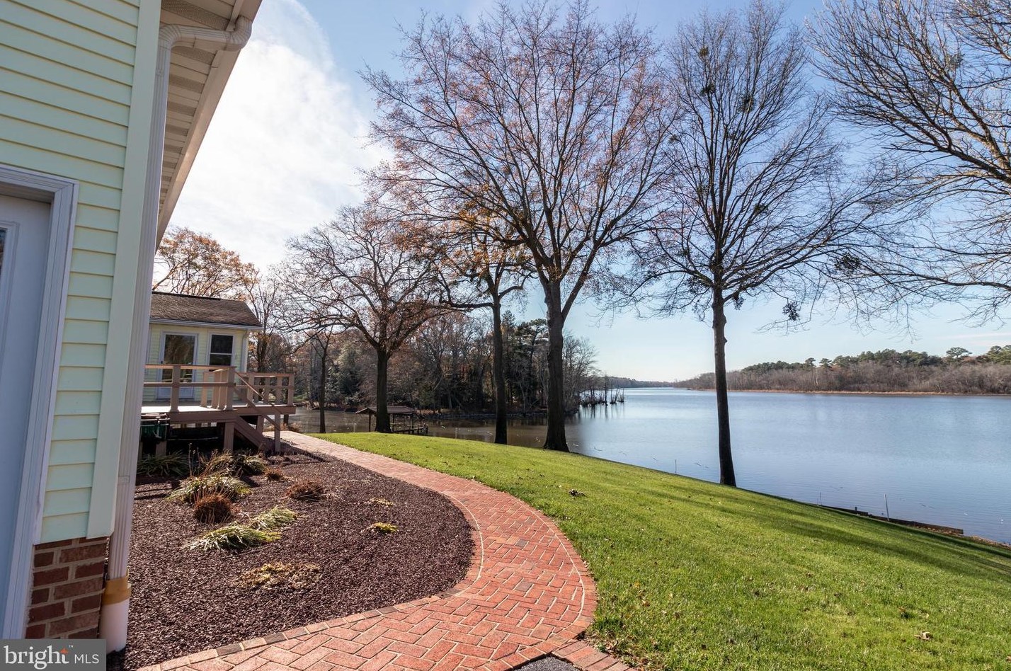 7636 Kings Ct, Seaford, DE 19973