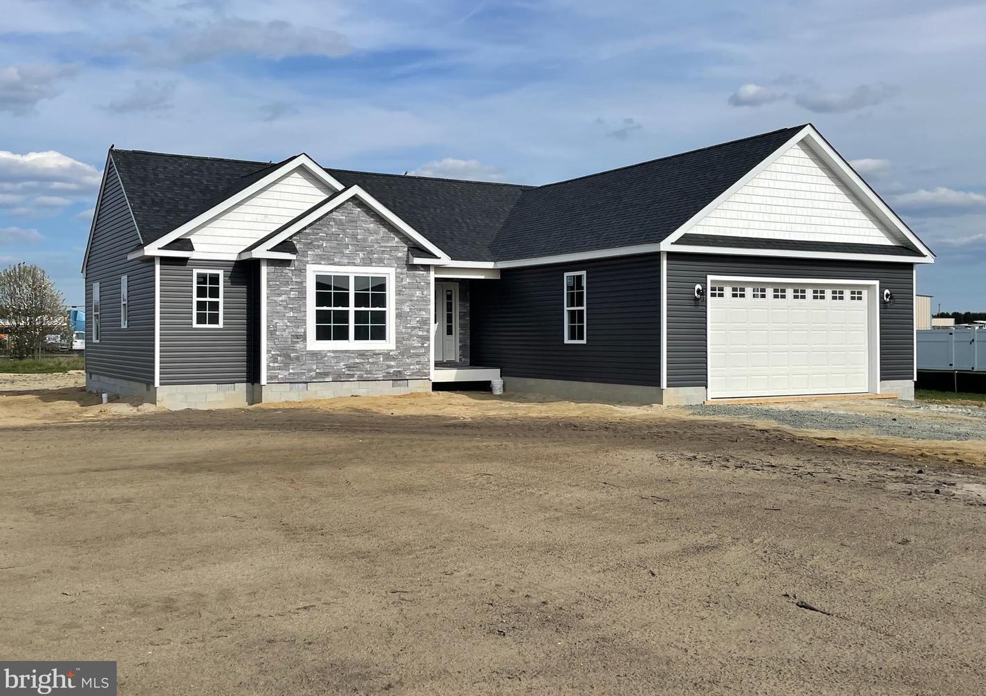 408 Clearbrooke Blvd, Seaford, DE 19973