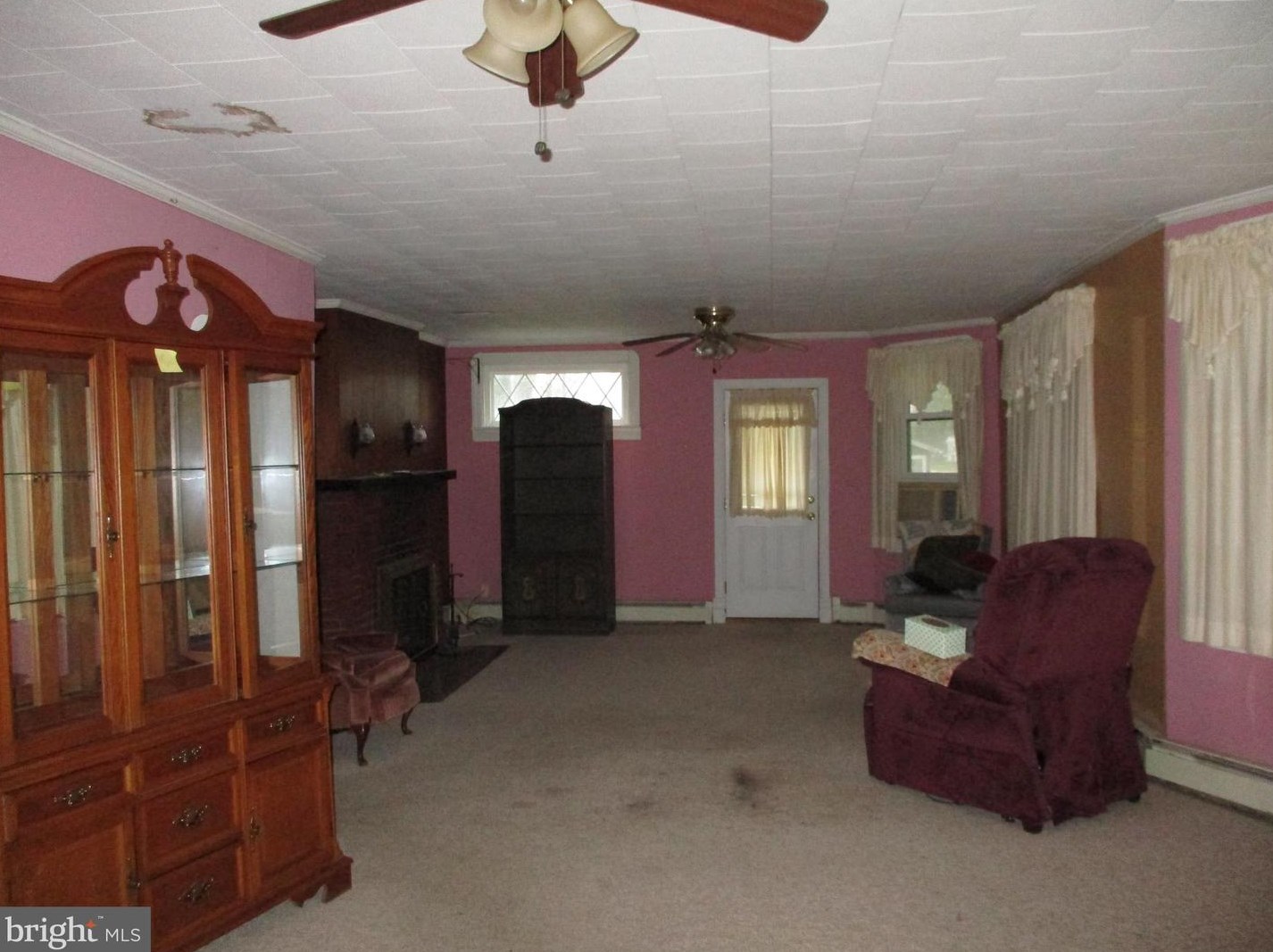 39 W Church St, Selbyville, DE 19975