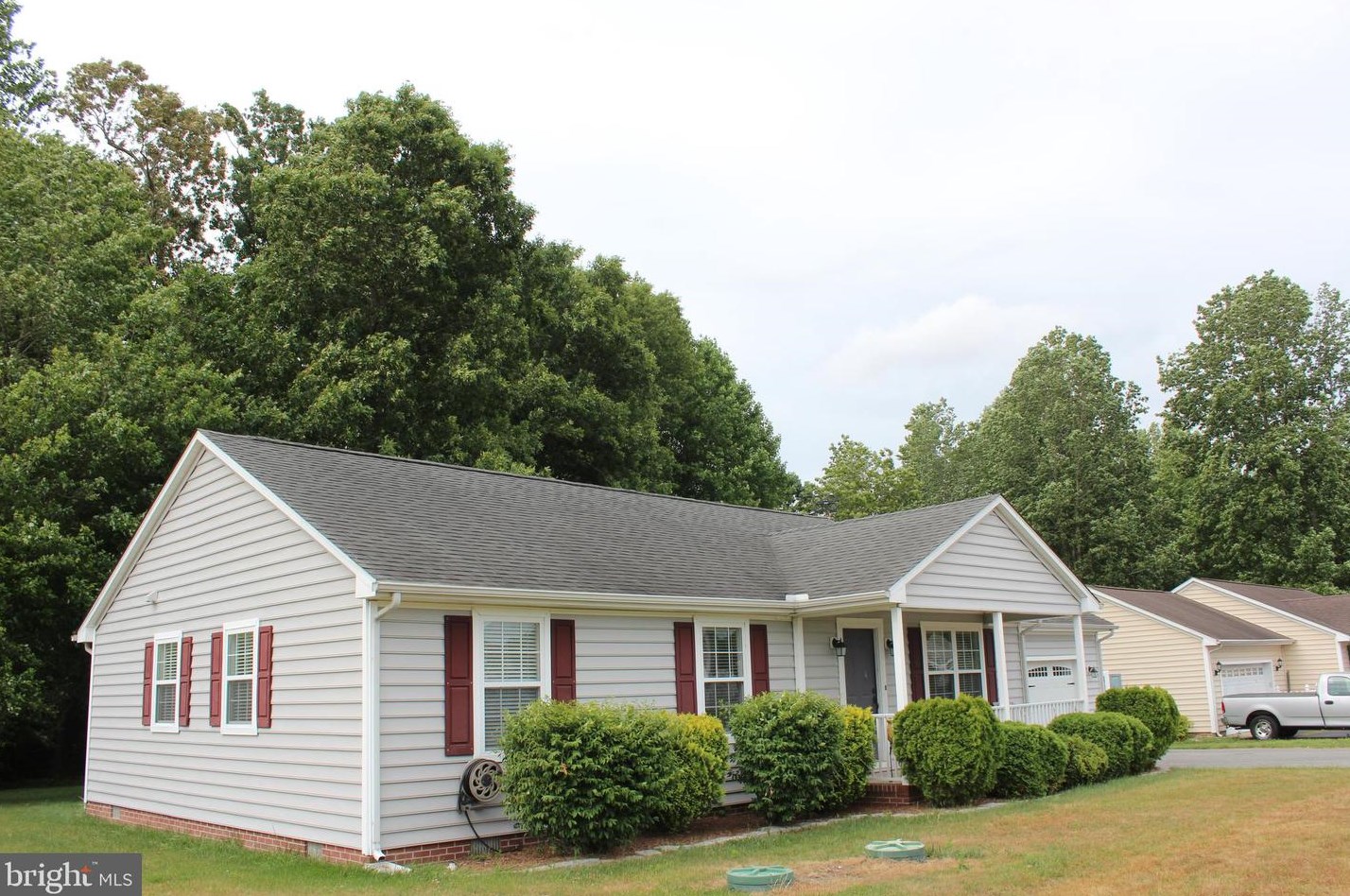 22041 Hackney Cir, Lincoln DE  19960-2524 exterior