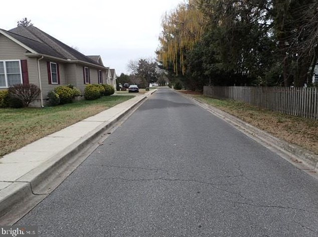 802 Seabury Ave, Slaughter Beach, DE 19963