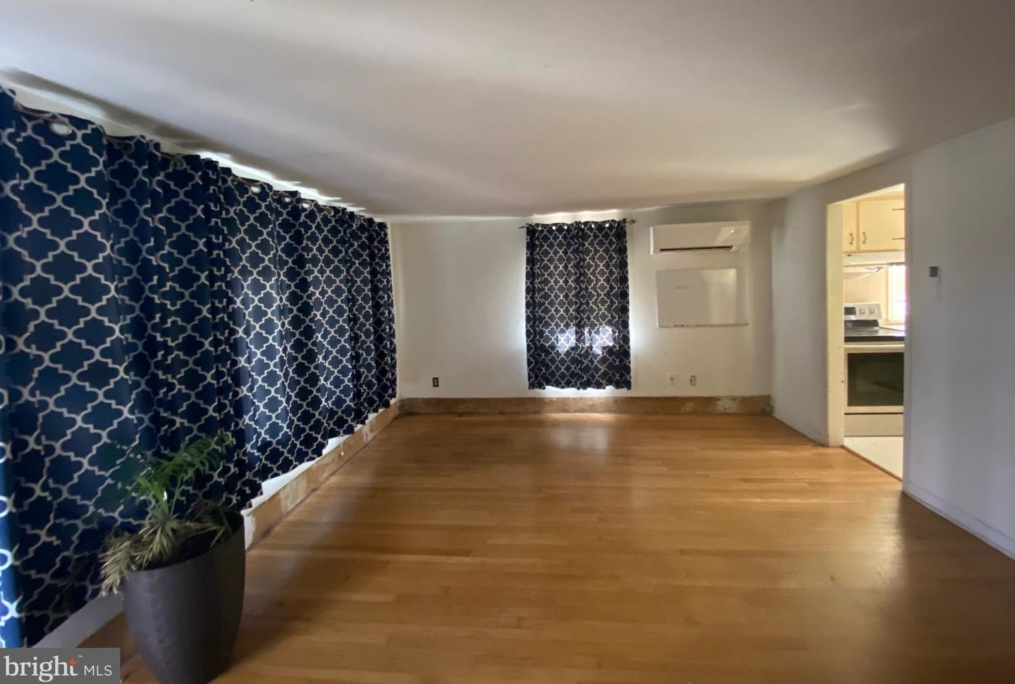 211 N Hantwerker Dr, Delmar, DE 19940