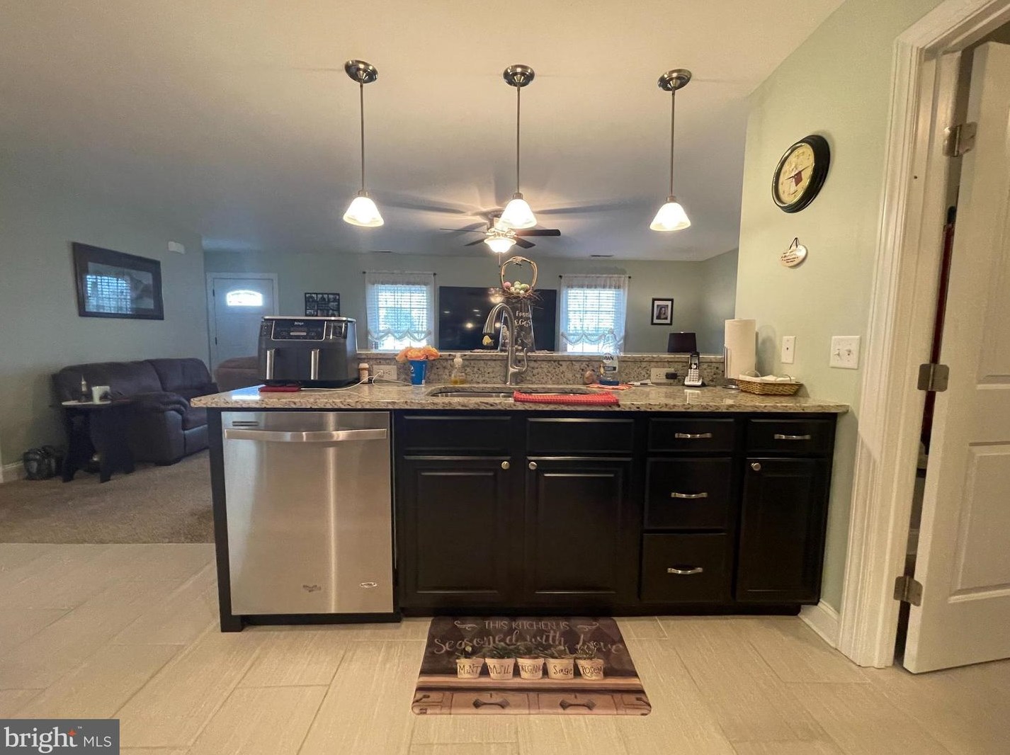 14222 Whitesville Rd, Delmar, DE 19940