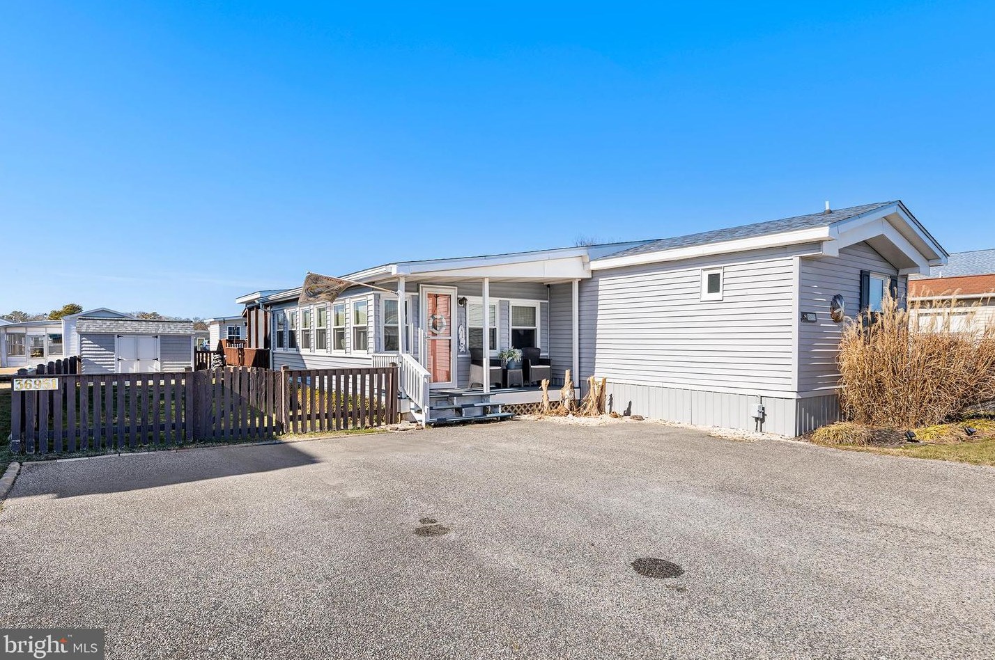 36951 Laws Point Rd, Selbyville, DE 19975