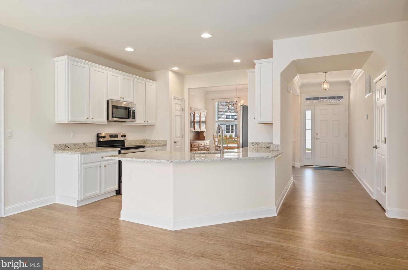 38516 Blue Hen Dr, Selbyville, DE 19975