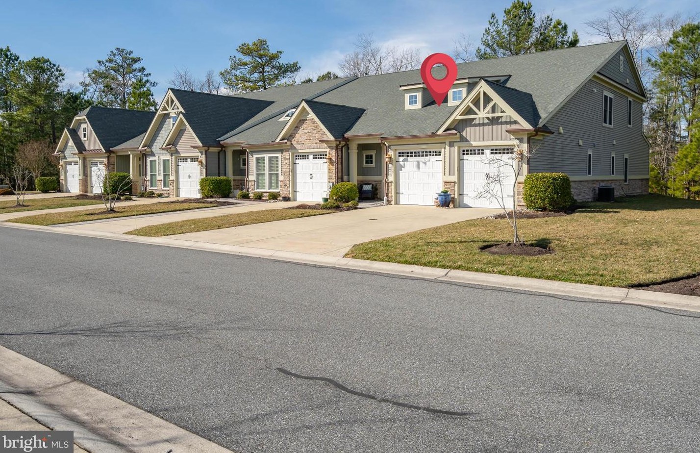 32489 Phoebe Dr, Millville, DE 19970