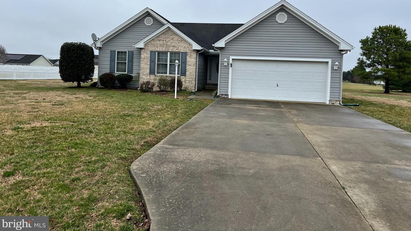 504 N Winding Brooke Dr, Seaford, DE 19973