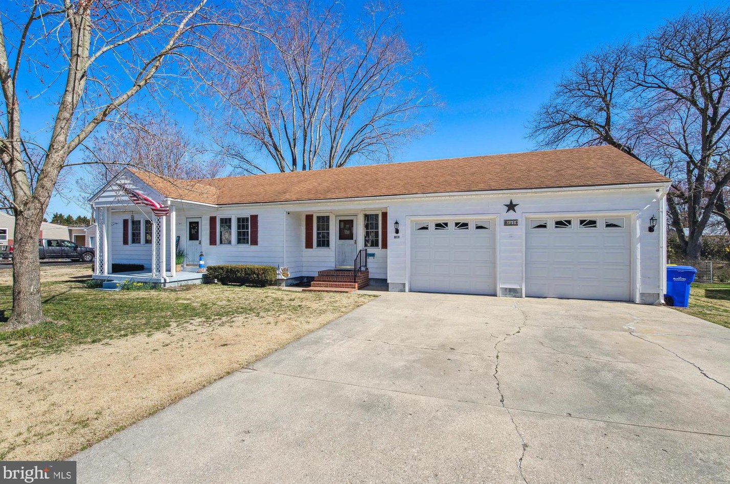 811 E Ivy Dr, Seaford, DE 19973