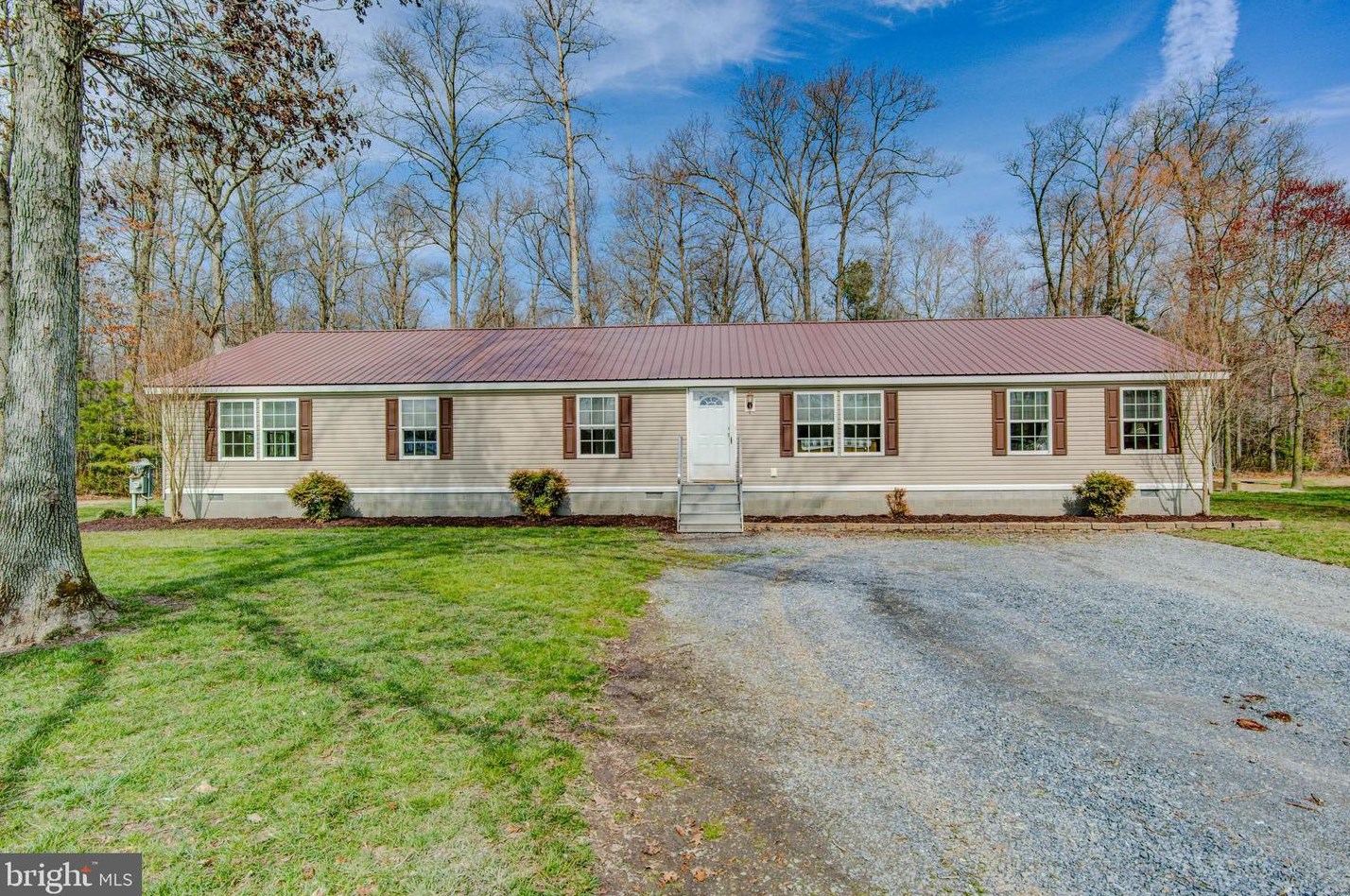 8769 Greenwood Rd, Farmington, DE 19950