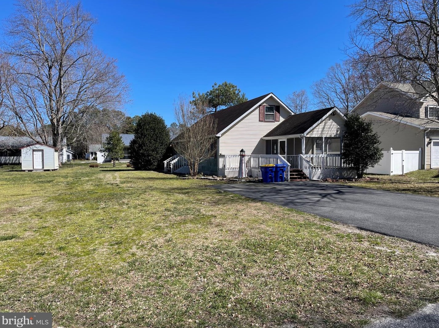 32837 Bauska Dr, Millville, DE 19970