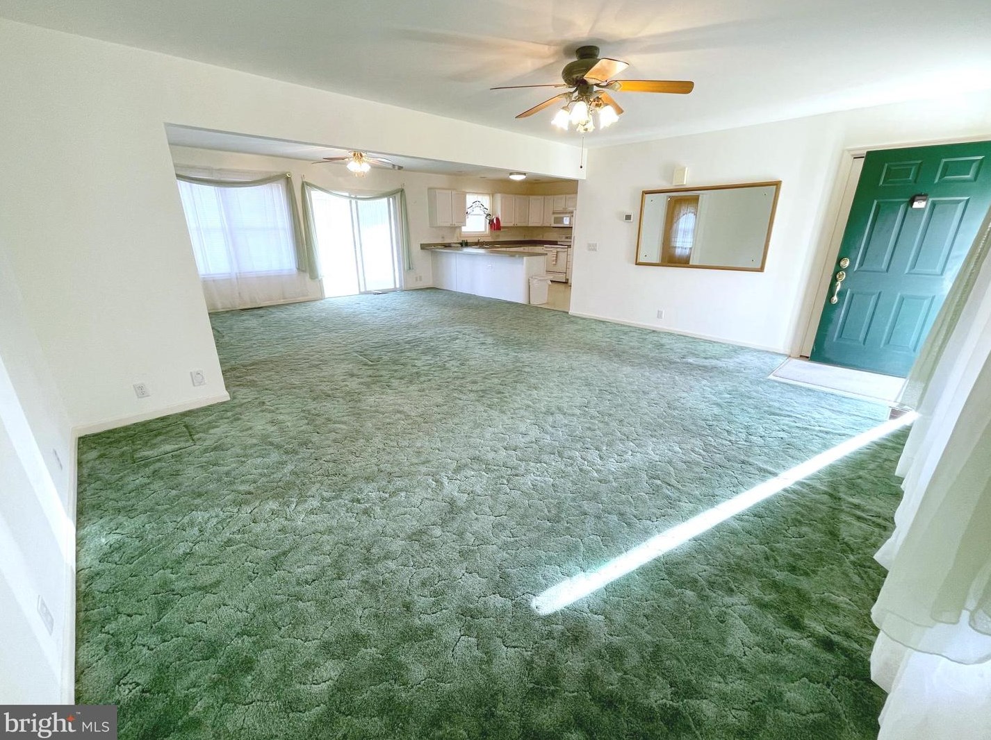 6473 Leslie Ln, Laurel, DE 19956