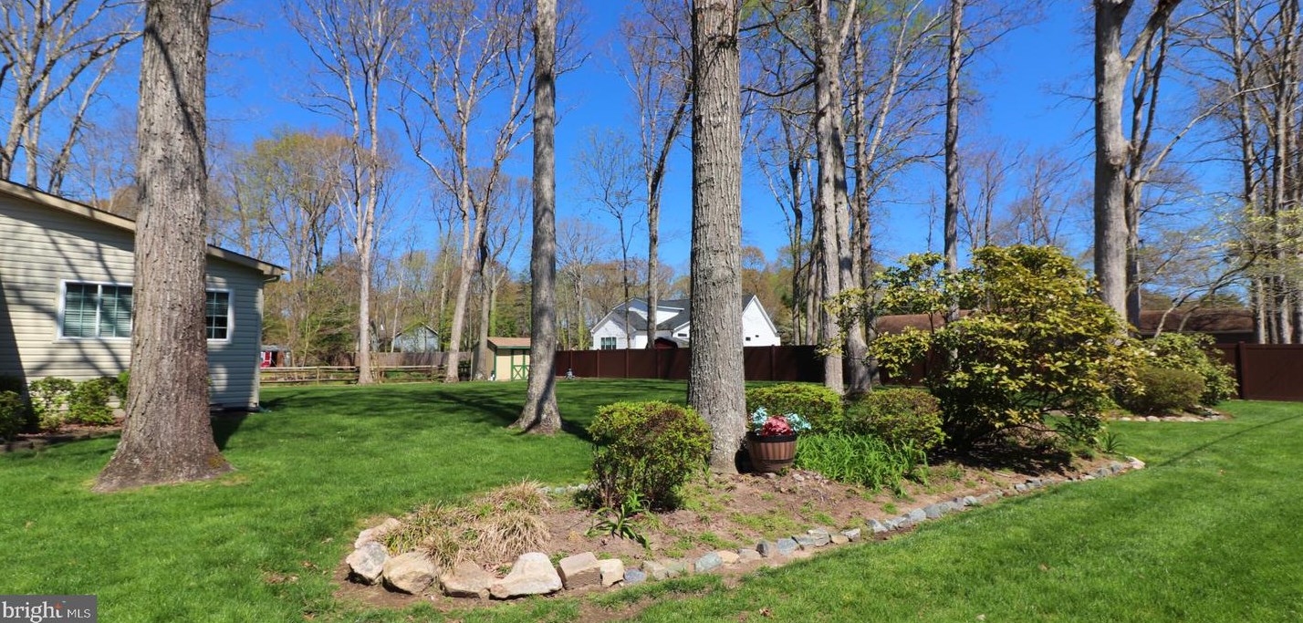 2 Roberts Rd, Lewes, DE 19958