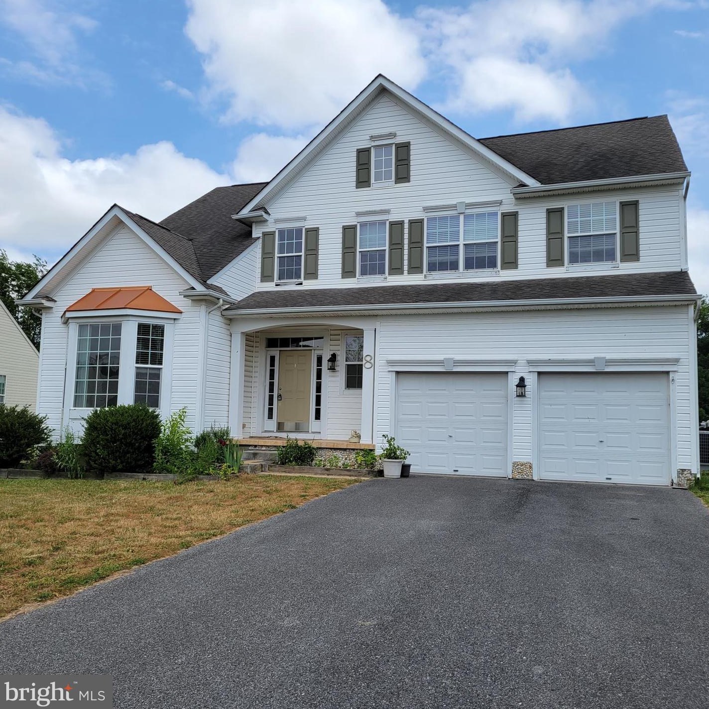 8 Meadow Lark Dr, Slaughter Beach, DE 19963