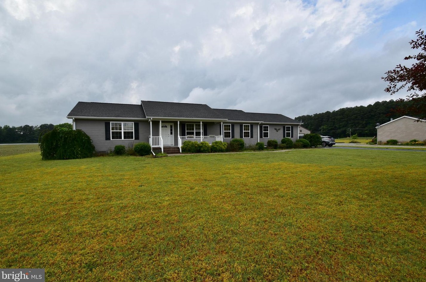 28042 E Trap Pond Rd, Laurel, DE 19956