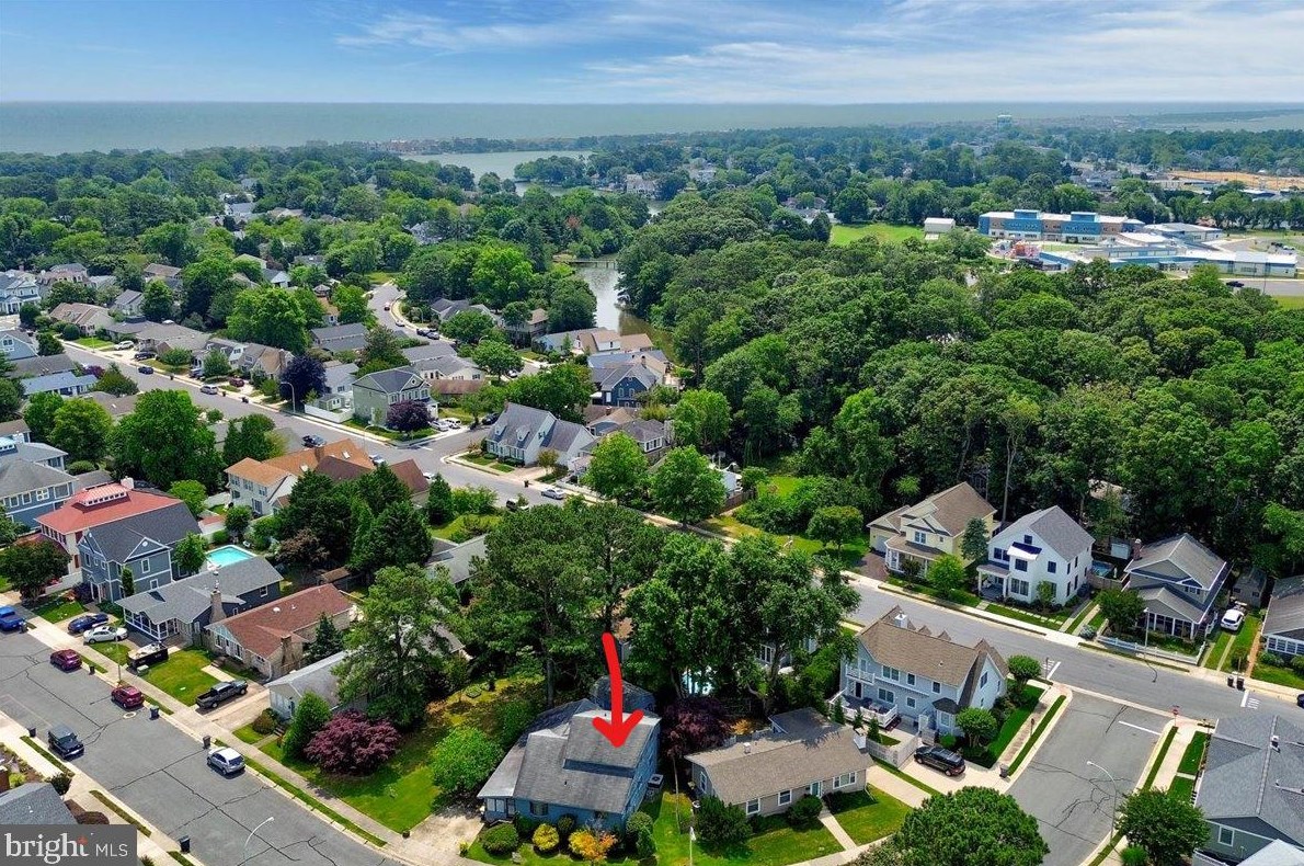 330 Laurel St, Rehoboth, DE 19971-1857