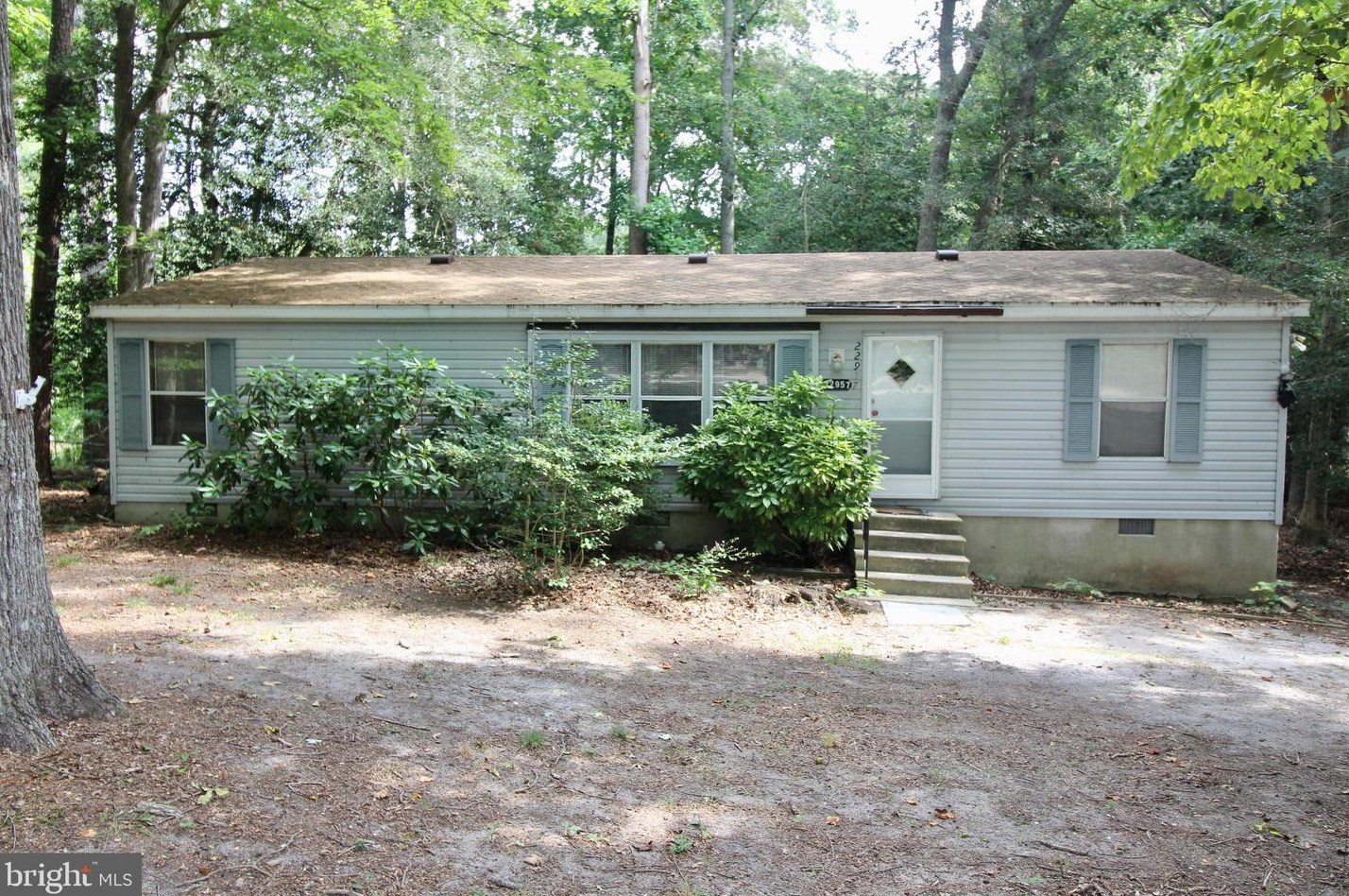 22957 Pine Rd, Lewes, DE 19958