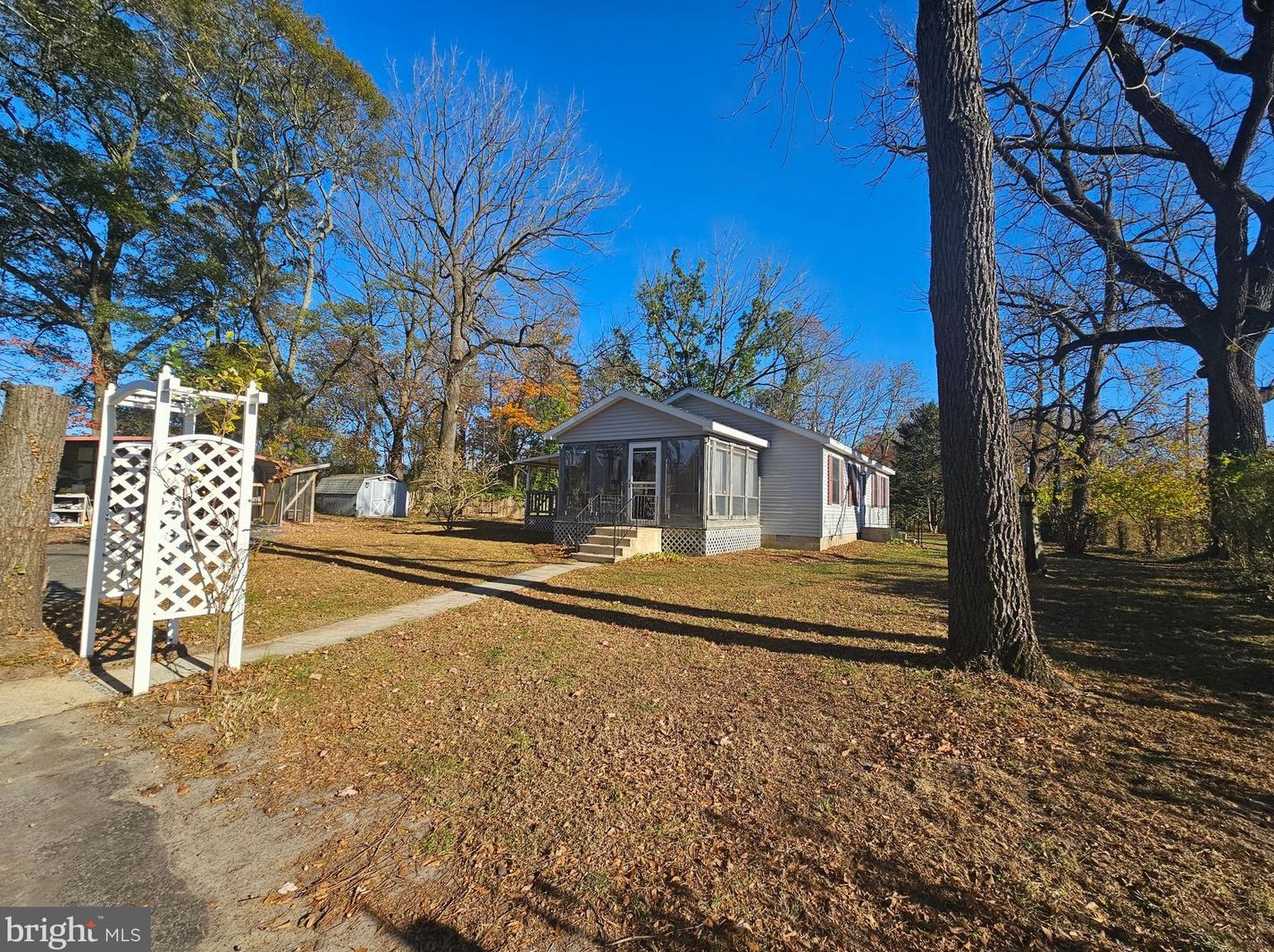 10 Sailors Path Rd, Bethel, DE 19931