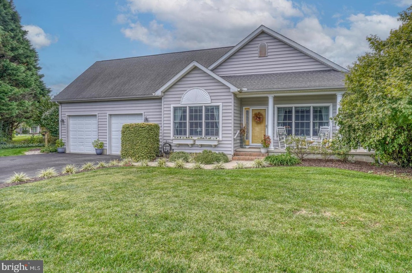 51 Bay Breeze Dr, Lewes DE 19958-2110 exterior