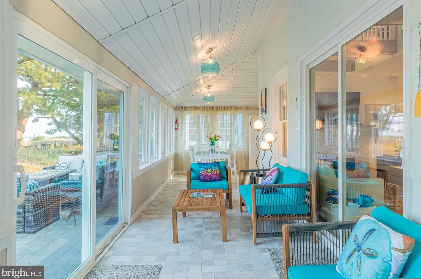 399 Bay Ave, Slaughter Beach DE  19963-4910 exterior