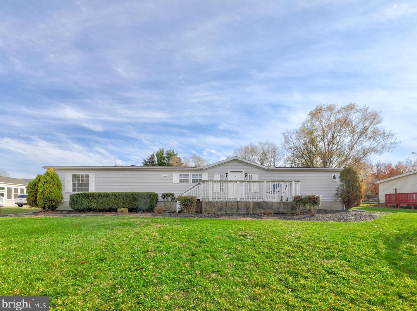 6 Beacon Dr, Rehoboth, DE 19971-8701
