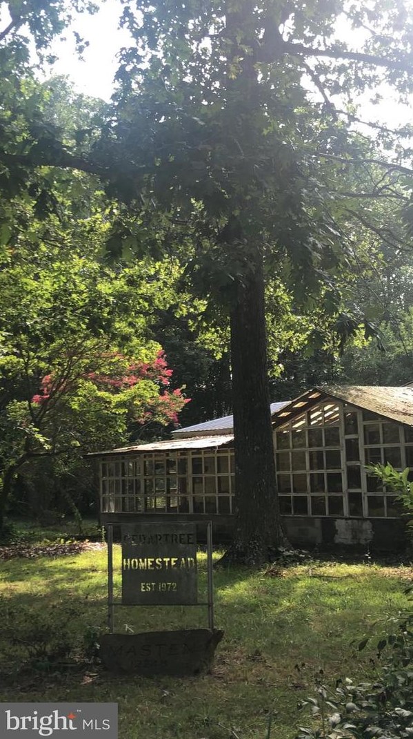 12248 Smith Rd, Ellendale, DE 19941