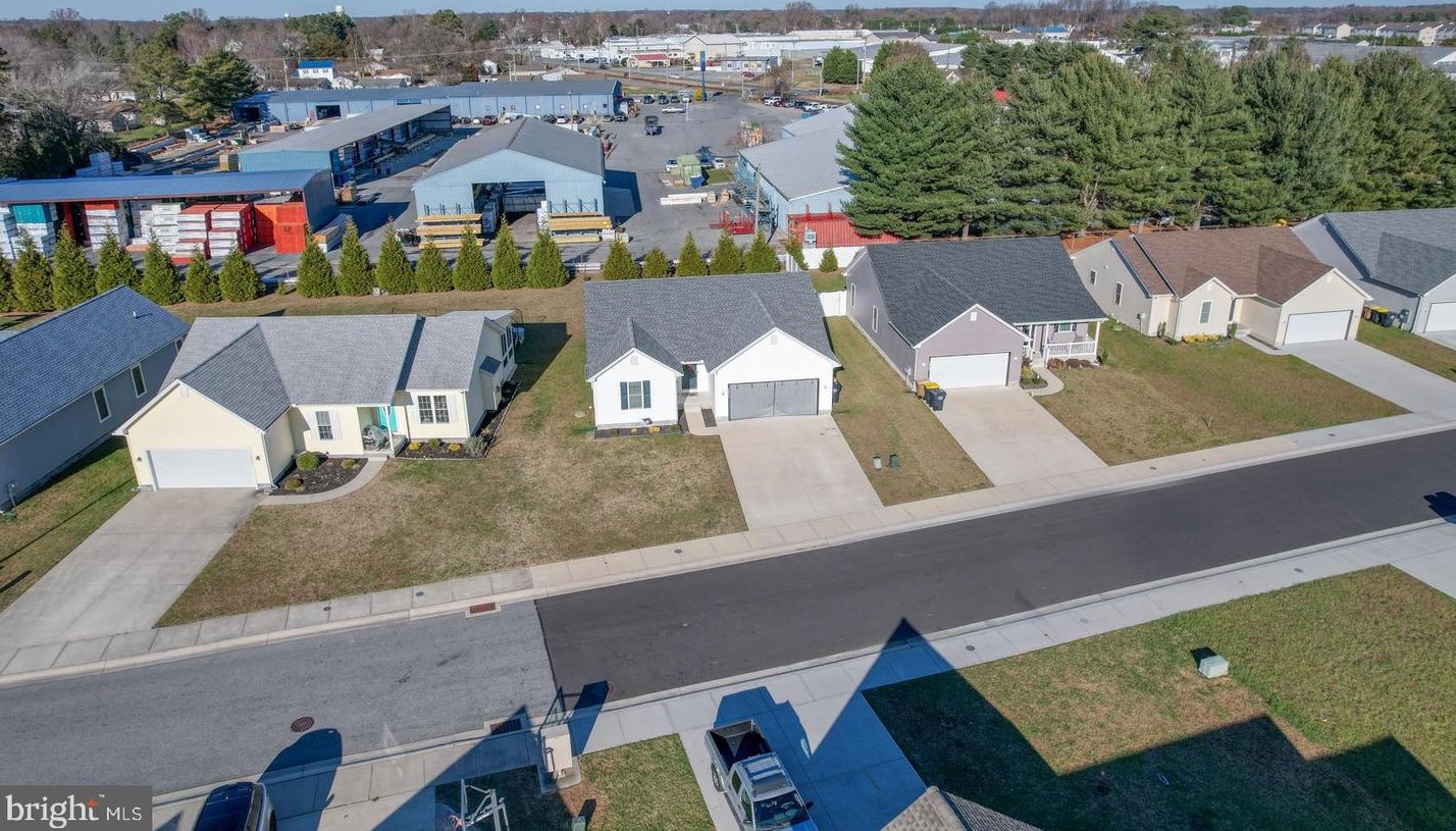 18561 Eleanor Ln, Slaughter Beach, DE 19963
