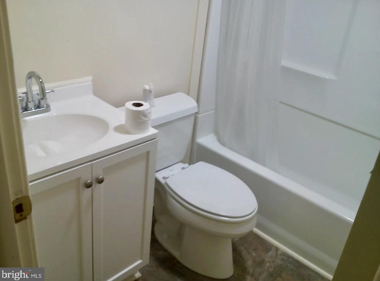 504 W 7th St, Laurel, DE 19956