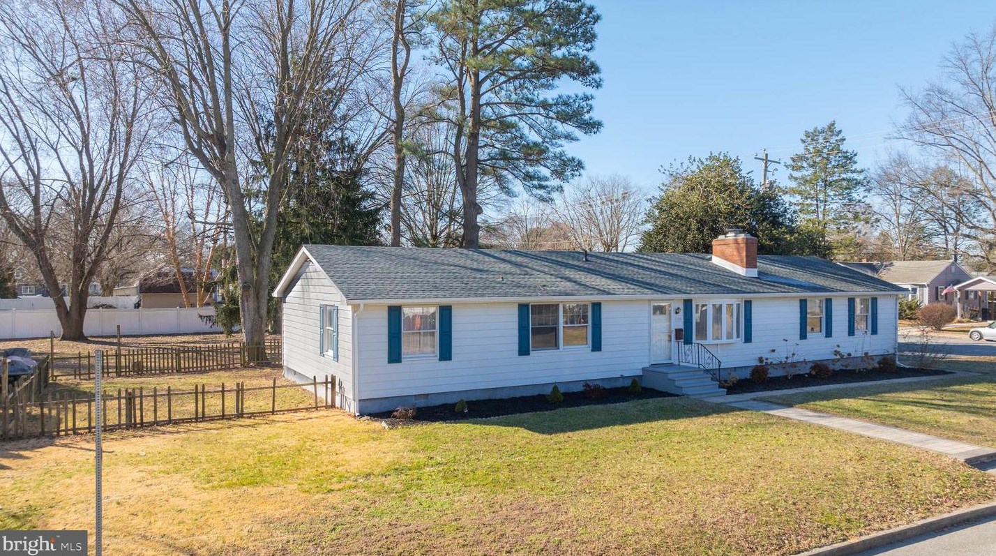 800 Se Se 4th St, Slaughter Beach, DE 19963