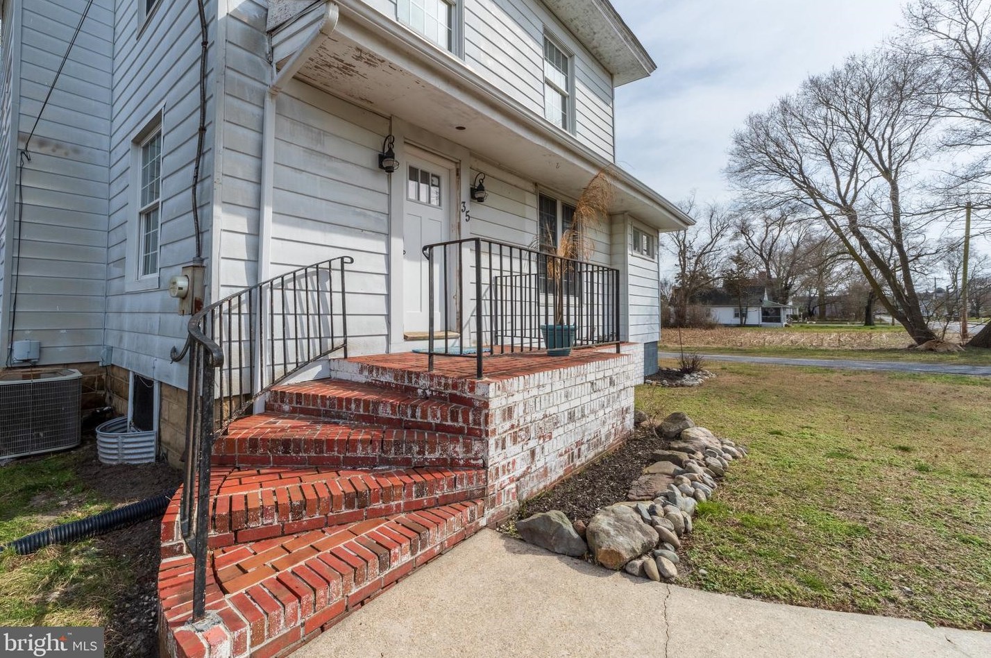 35 Clayton Ave, Frankford, DE 19945-2004