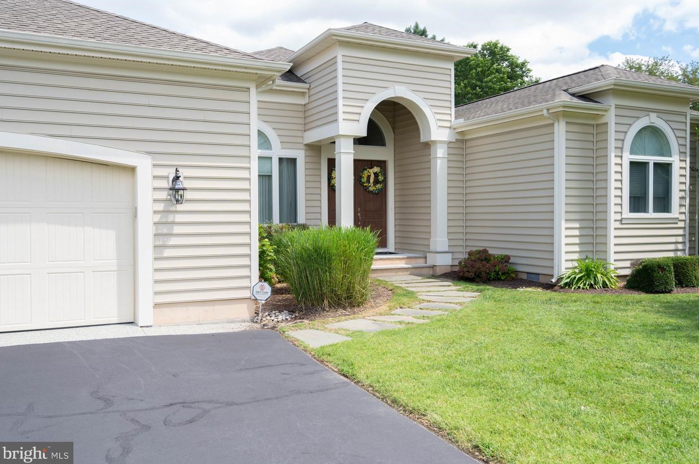 5 Good Hope Ct, Rehoboth, DE 19971