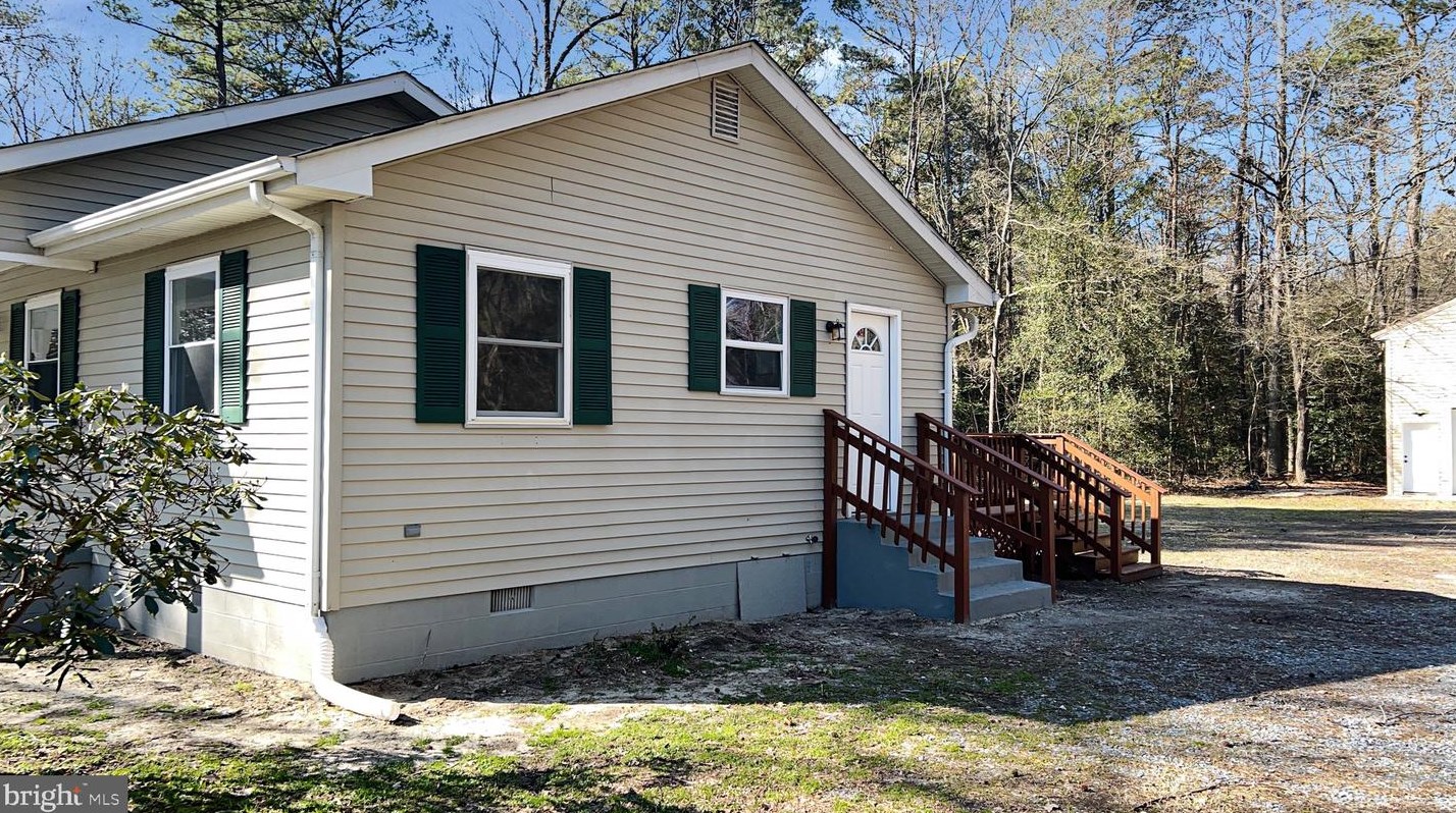 16645 Adams Rd, Laurel, DE 19956