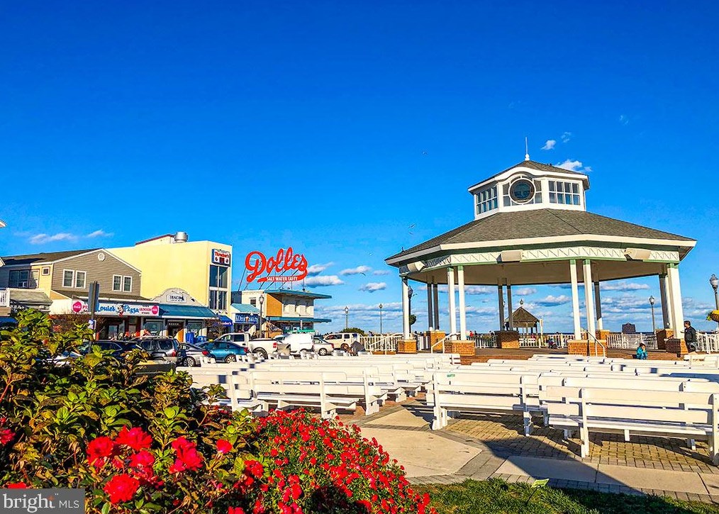 3700 Sanibel Cir, Rehoboth DE  19971-2758 exterior