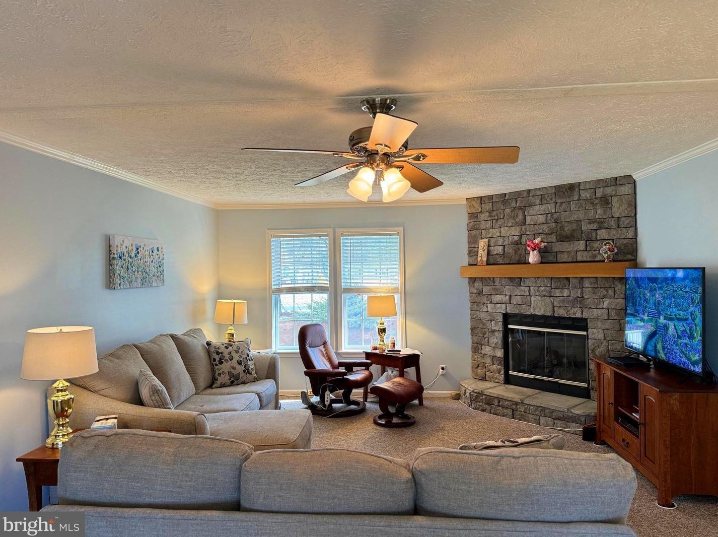 108 Hitch Pond Cir, Seaford, DE 19973-6221