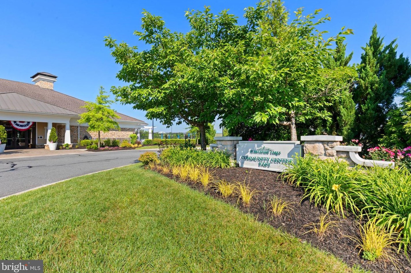 20182 Whitaker Way, Millsboro DE  19966-7555 exterior