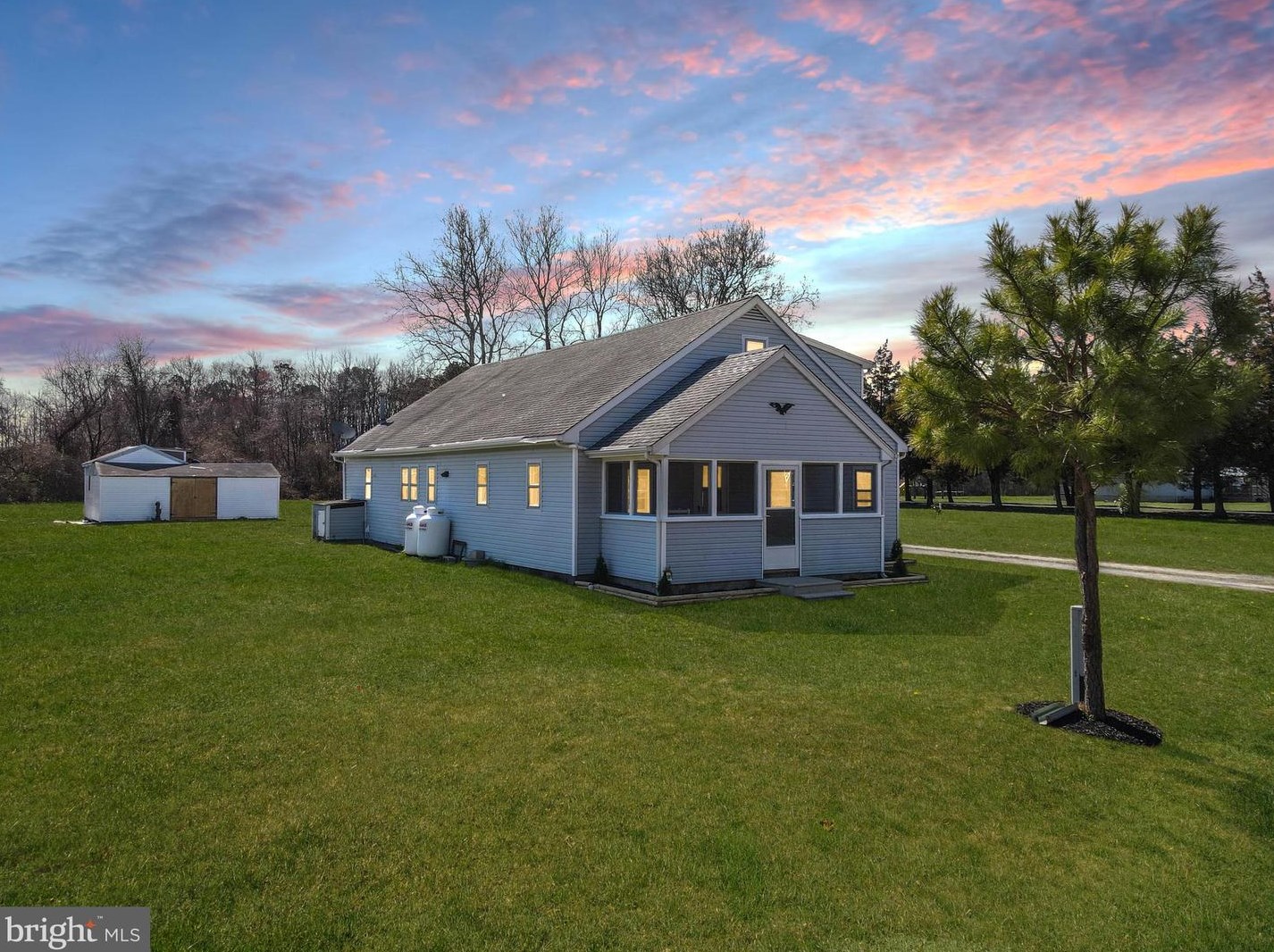 8644 Portsville Rd, Laurel DE  19956-3925 exterior