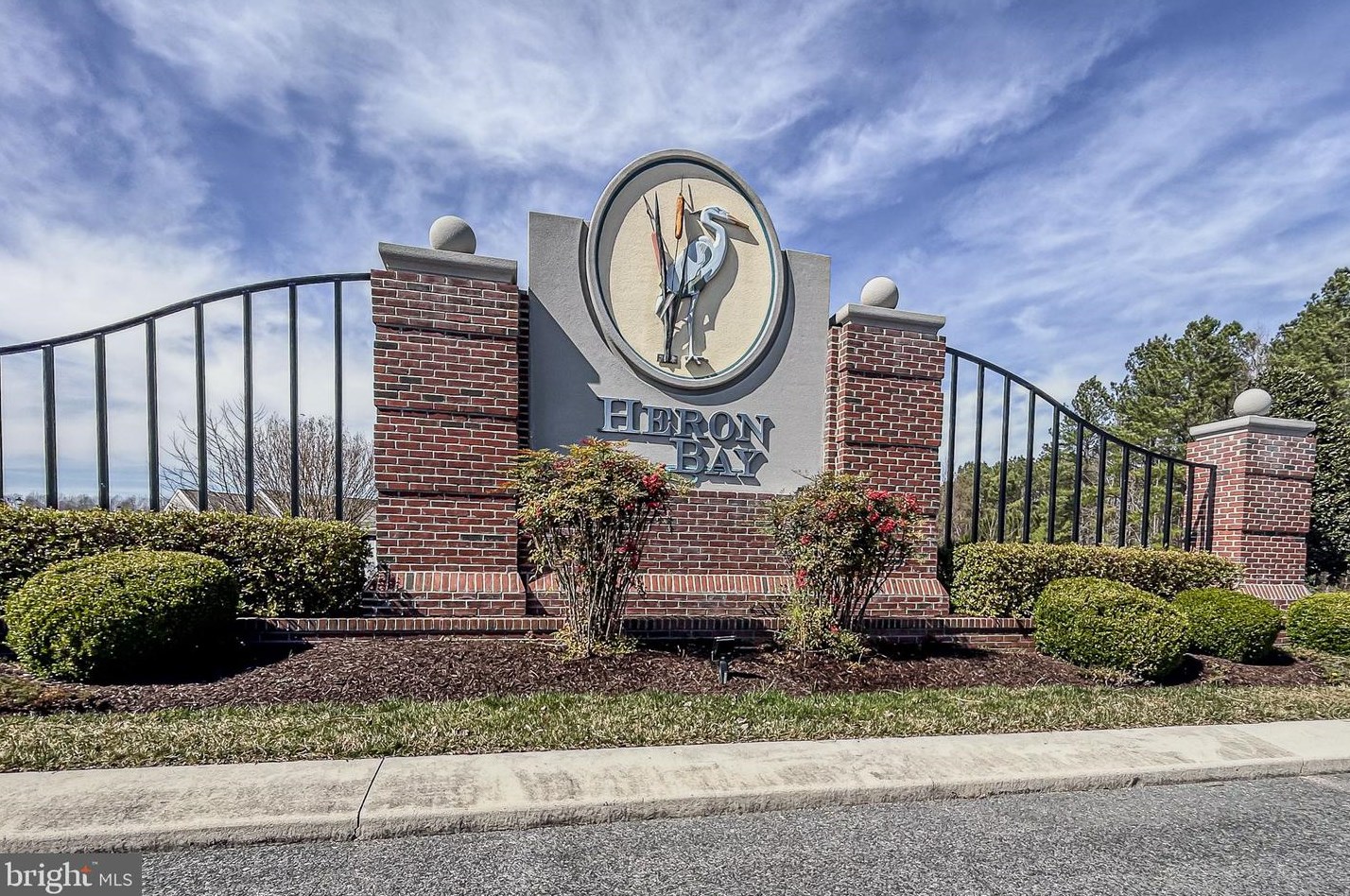 30422 E Barrier Reef Blvd, Lewes, DE 19958