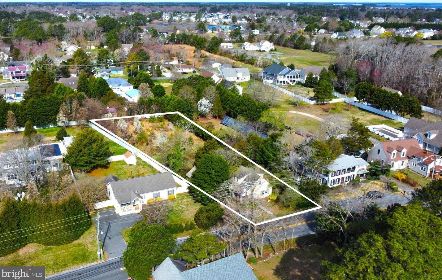 44 Central Ave, Millville, DE 19970-9226