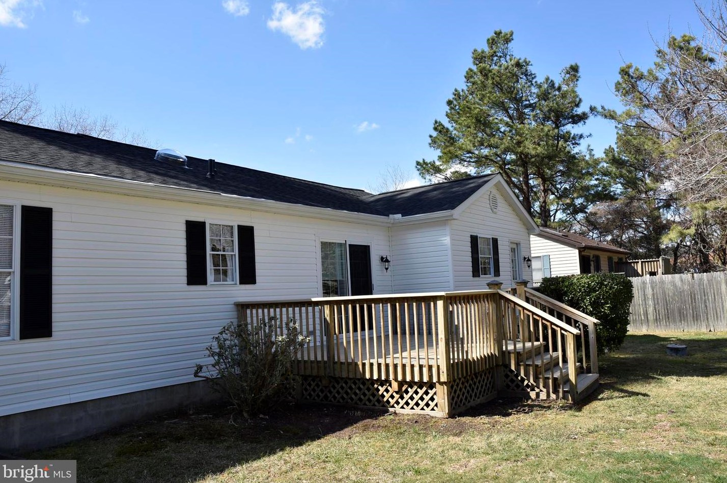 5 Cedarwood Dr, Lewes, DE 19958